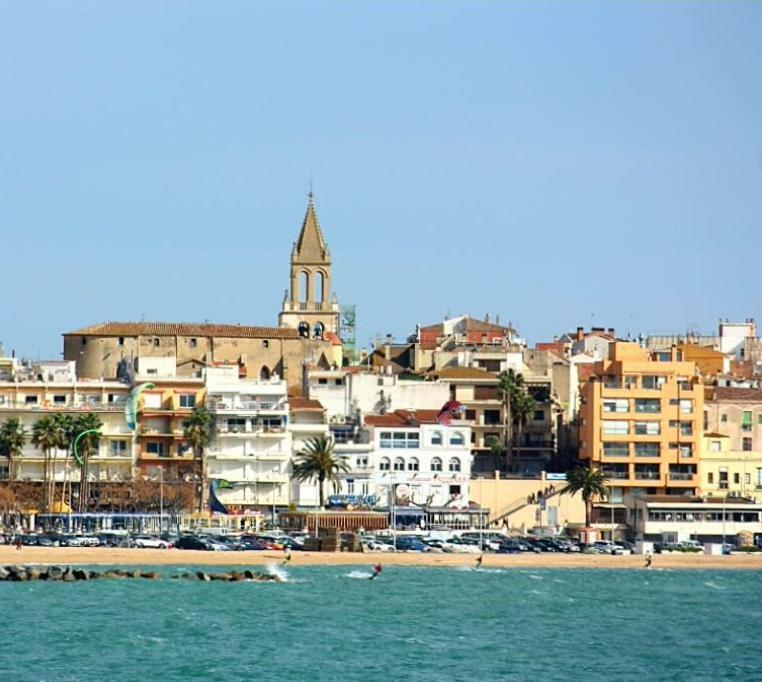 Palamos Apartament Superior Garoina Eksteriør bilde